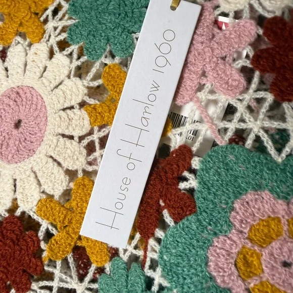 Boho Crochet Fringe top - house of harlow 1960 - Picture 3 of 5